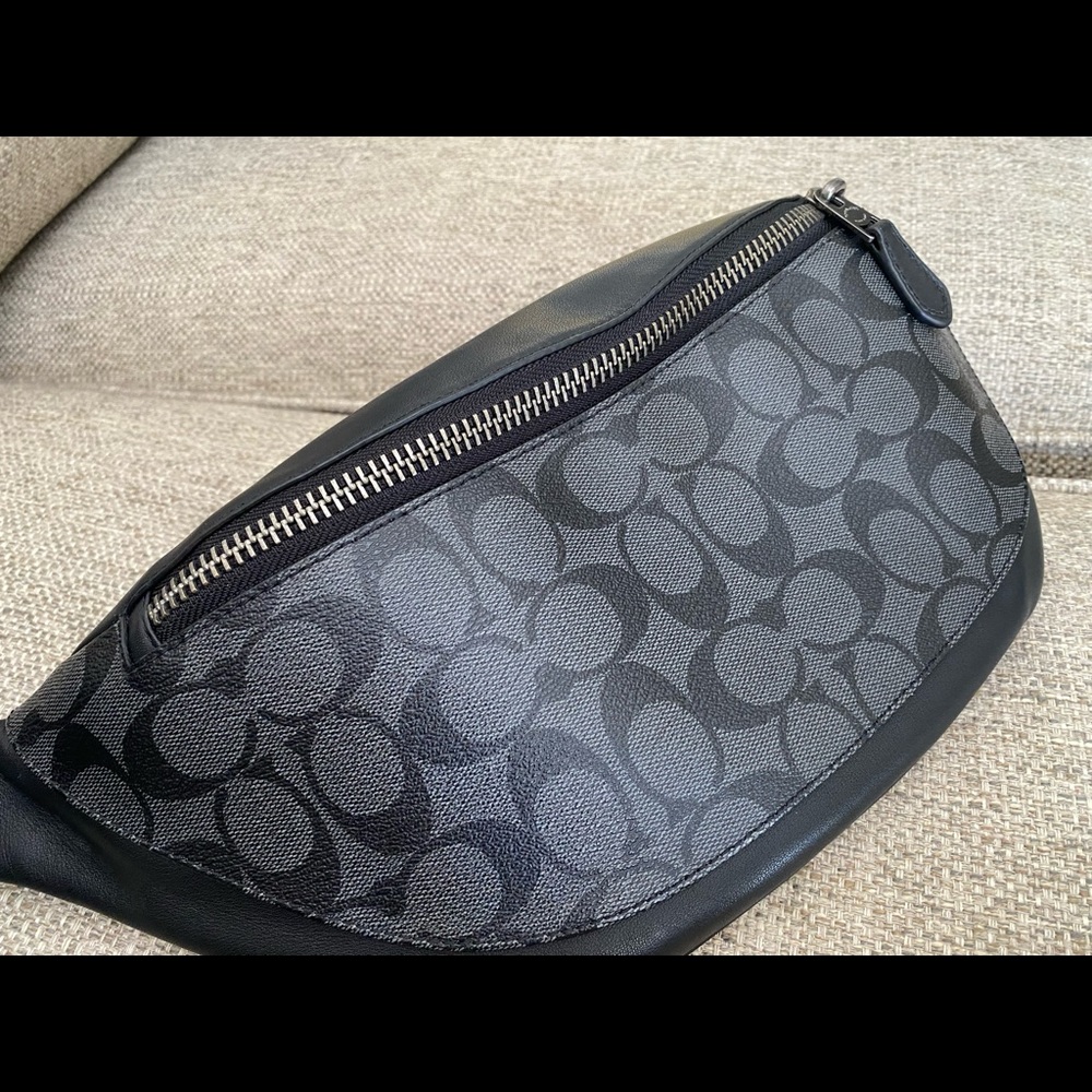 Like new bumbag from coach